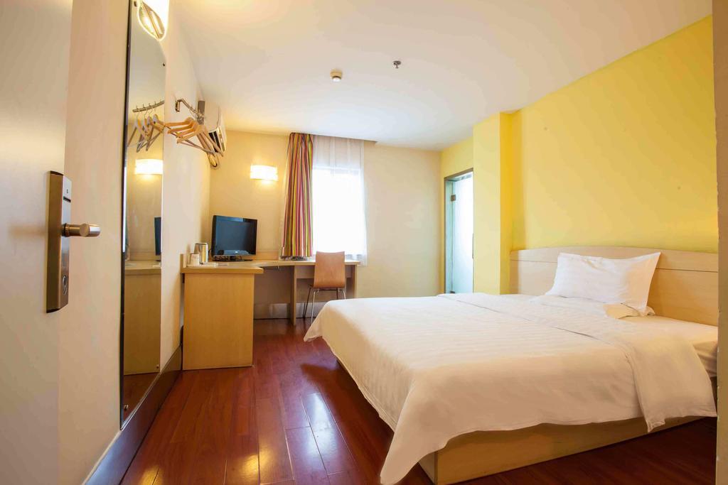 7Days Inn Zhuhai Hengqin Changlong Wanzai Port Quarto foto